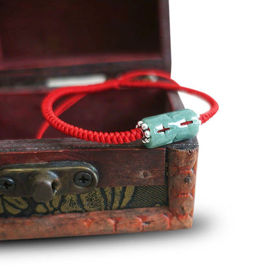 Natürliches Jade-Armband „Companionship Luck“ mit roter Schnur – Buddha Power Store