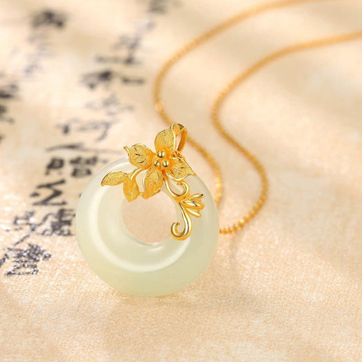 Glücksverheißende Halskette aus weißer Jade – Buddha Power Store